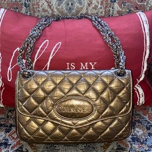 CHANEL QUILTED SOFT FLAP LOGO CROSSBODY/SHOULDER BAG COLLECTION